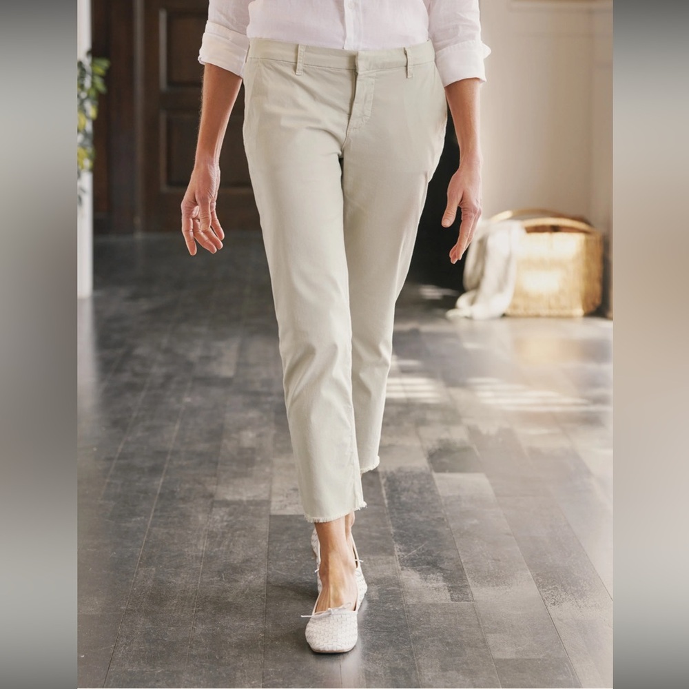 Frank & Eileen Wicklow Khaki Pant